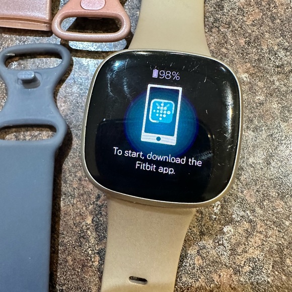 Fitbit versa 3 navy pink gold band lot charger set exercise - Picture 4 of 7